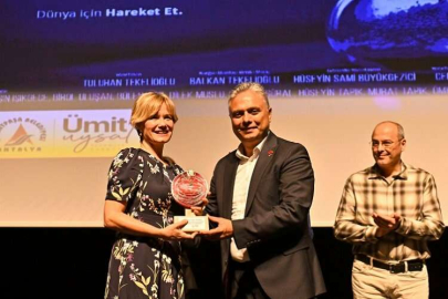 Tuluyhan Tekelioğlu'ndan 'Üretim' belgeseli