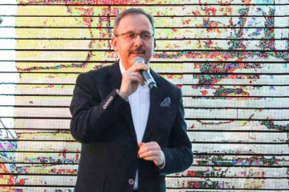 Mehmet Kasapoğlu İzmir'de yoğun bir gündemle haftaya başladı