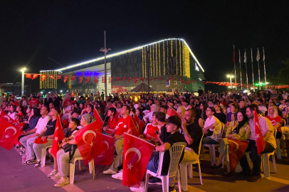 Filenin Sultanları Bursa'nın dört bir yanında izlendi