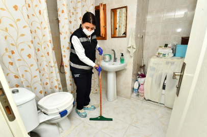 İzmir'de kalplere dokunan 'Evde Bakım' hizmeti