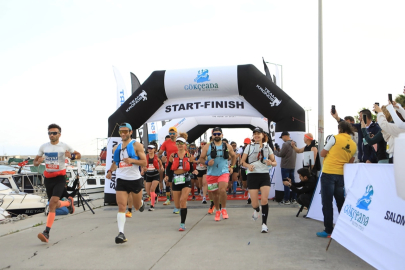 Gökçeada Ultra Trail��de koşu rüzgarı ikinci kez esti