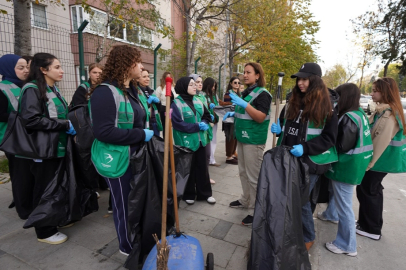 İstanbul Beylikdüzü’nde gençlerden 'çevre' mesajı