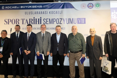Deneyimli spor gazetecileri Kocaeli basın tarihini anlattı