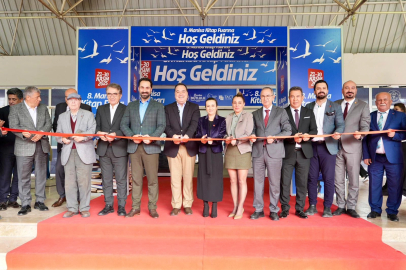 Manisa'da kitapla 8'inci buluşma