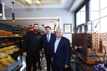 Memduh Büyükkılıç'tan Hunat esnafına ziyaret