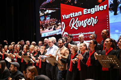 ‎Kocaeli Üniversitesi'nde Gençleşen Türkülerle yurttan ezgiler rüzgarı