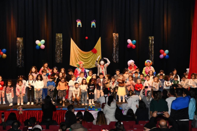 Balıkesir’de çocuk ve yetişkinlere tiyatro keyfi