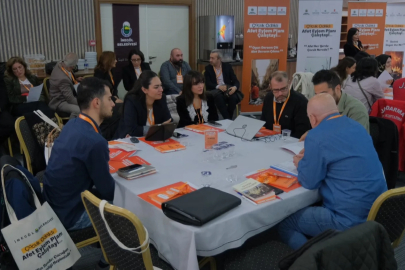 Bursa İnegöl Belediyesi'nden Türkiye'de ilk... Çocuk odaklı afet eylem planı çalıştayı