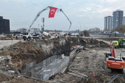 Adana Ege Bağatur Kavşak Projesi’nin temeli atıldı