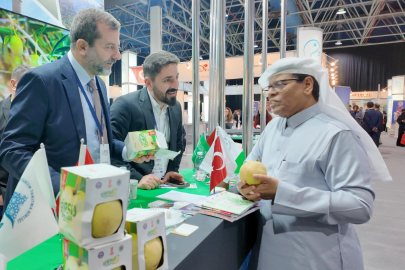 Bursa'nın Gürsu armudu Cidde Turizm Fuarı’nda tanıtıldı