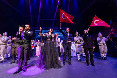 İzmir'de Çanakkale ruhu 'Uyan Memet' ile sahneye taşındı